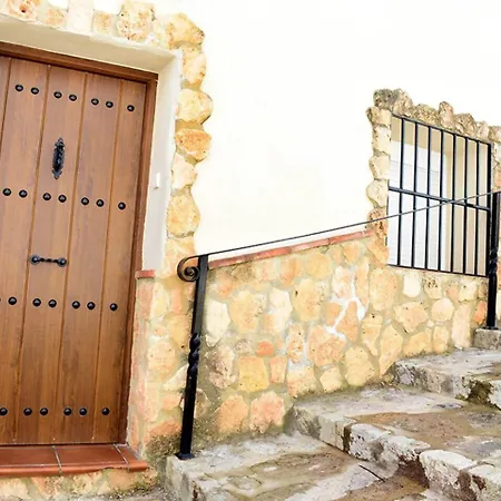 Casa Calma Con Patio. A 500 M De Puente Nuevo 度假居 龙达