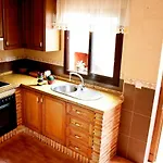 Casa Calma Con Patio. A 500 M De Puente Nuevo Ronda