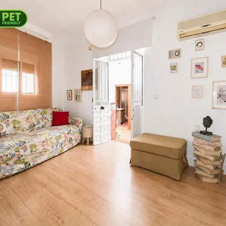 Casa Calma Con Patio. A 500 M De Puente Nuevo * Ronda