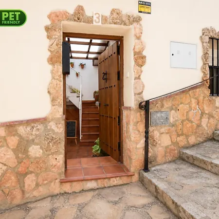 Casa Calma Con Patio. A 500 M De Puente Nuevo Vakantiehuis *